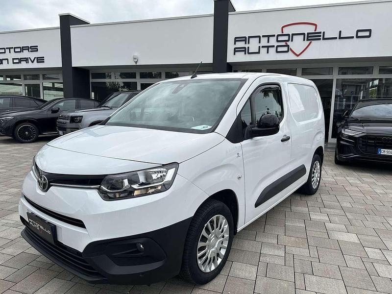 Bianco Usata 2023 Toyota Proace City Furgone | 16.400 € (Buon prezzo) - Immagine 1/4