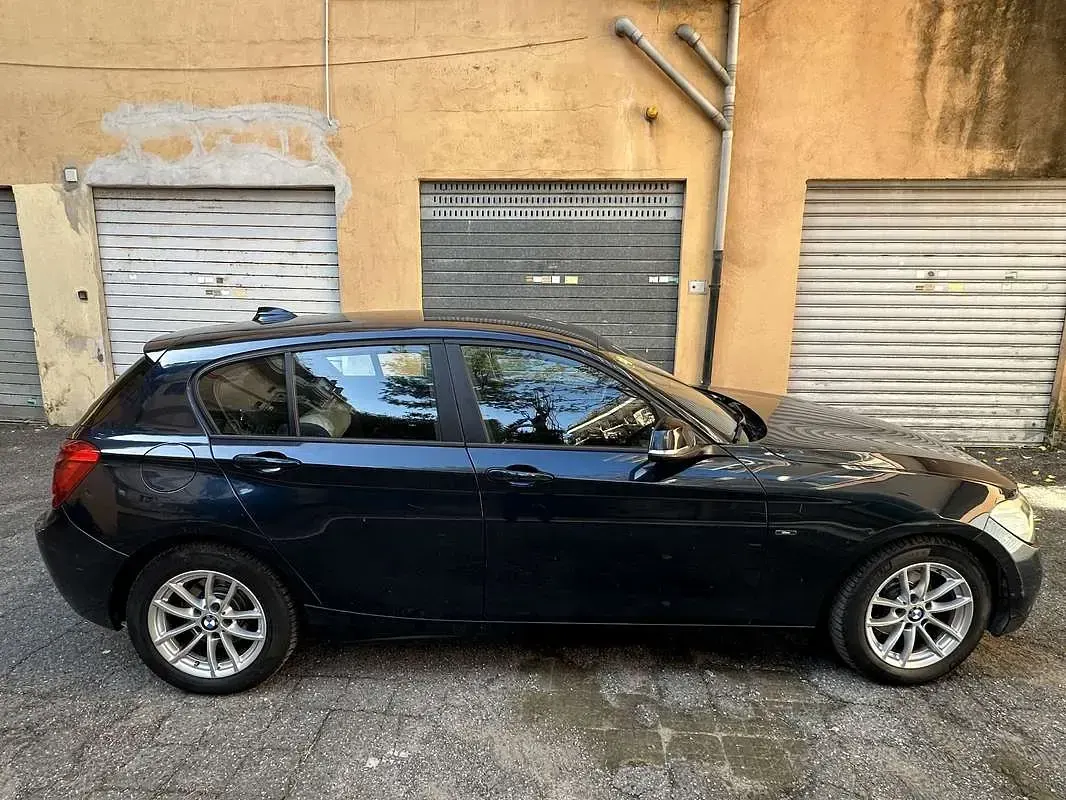 Usata BMW 118 Urban Line 143 CV (105 kW) 2012 Blu Utilitaria