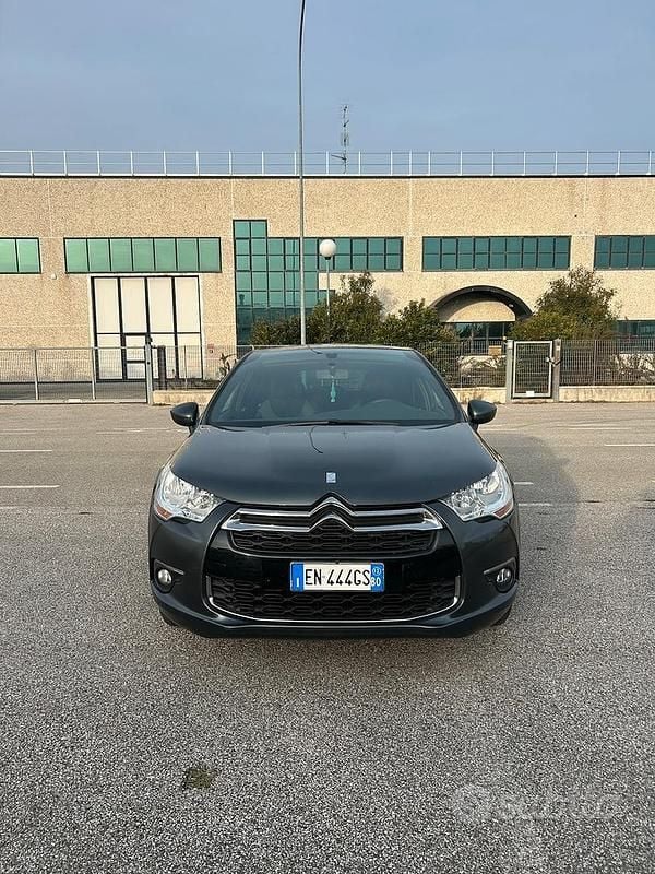 Usata Citroën DS4 120 CV (88 kW) 2011 Grigio Utilitaria