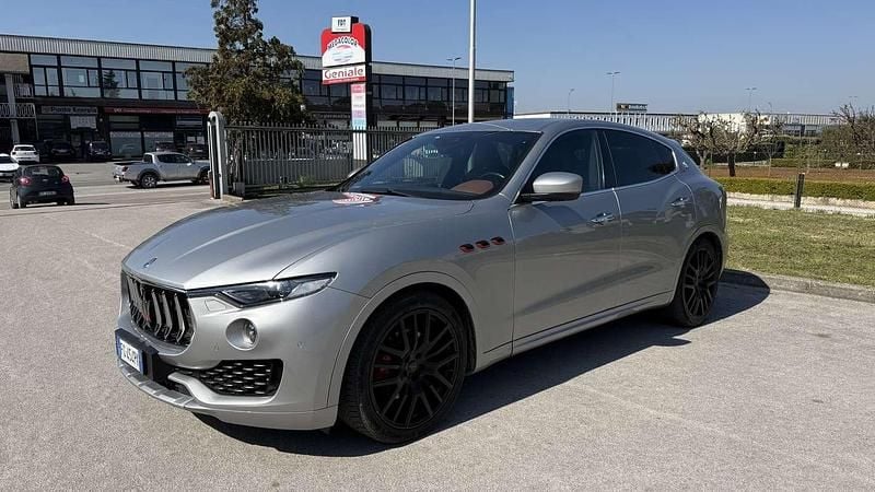 Usata Maserati Levante 275 CV (202 kW) 2017 SUV