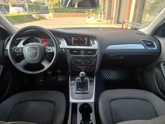 Usata Audi A4 Design 120 CV (88 kW) 2010 Argento Station wagon