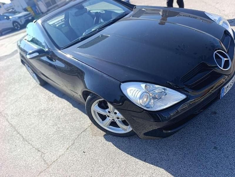 Usata Mercedes SLK200 Elegance 175 CV (128 kW) 2007 Nero Cabrio