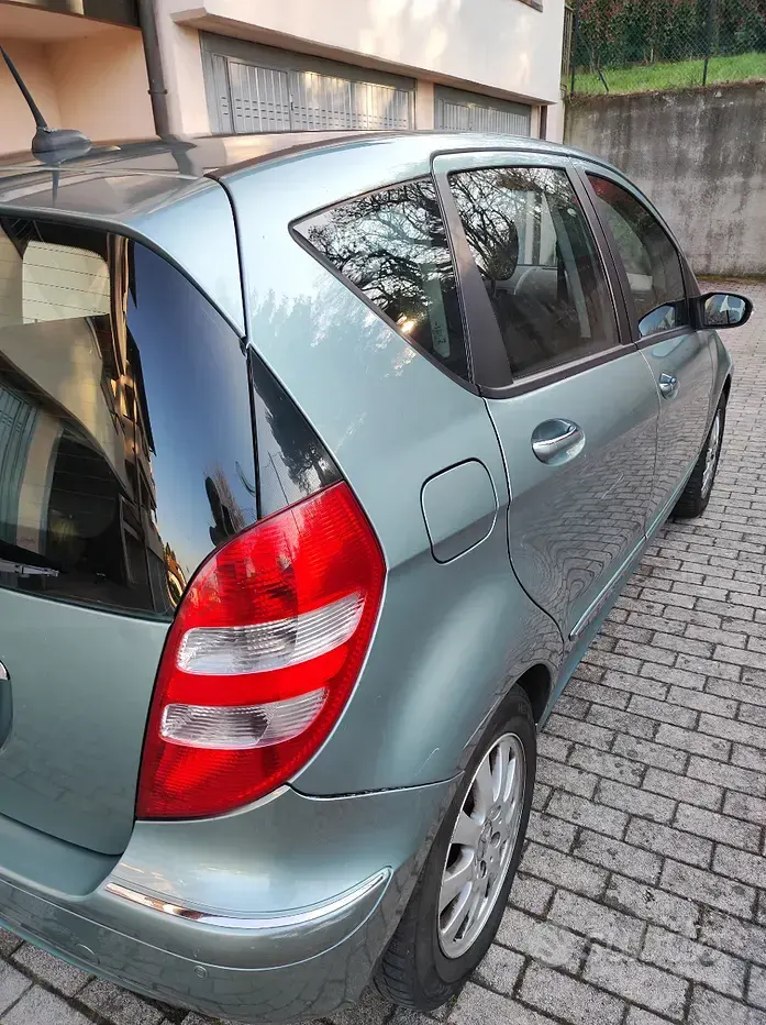 Usata Mercedes A150 Elegance 95 CV (69 kW) 2005 Verde Monovolume