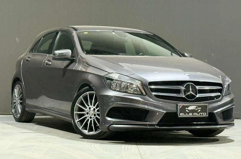 Usata Mercedes A250 Premium 211 CV (155 kW) 2014 Grigio Berlina