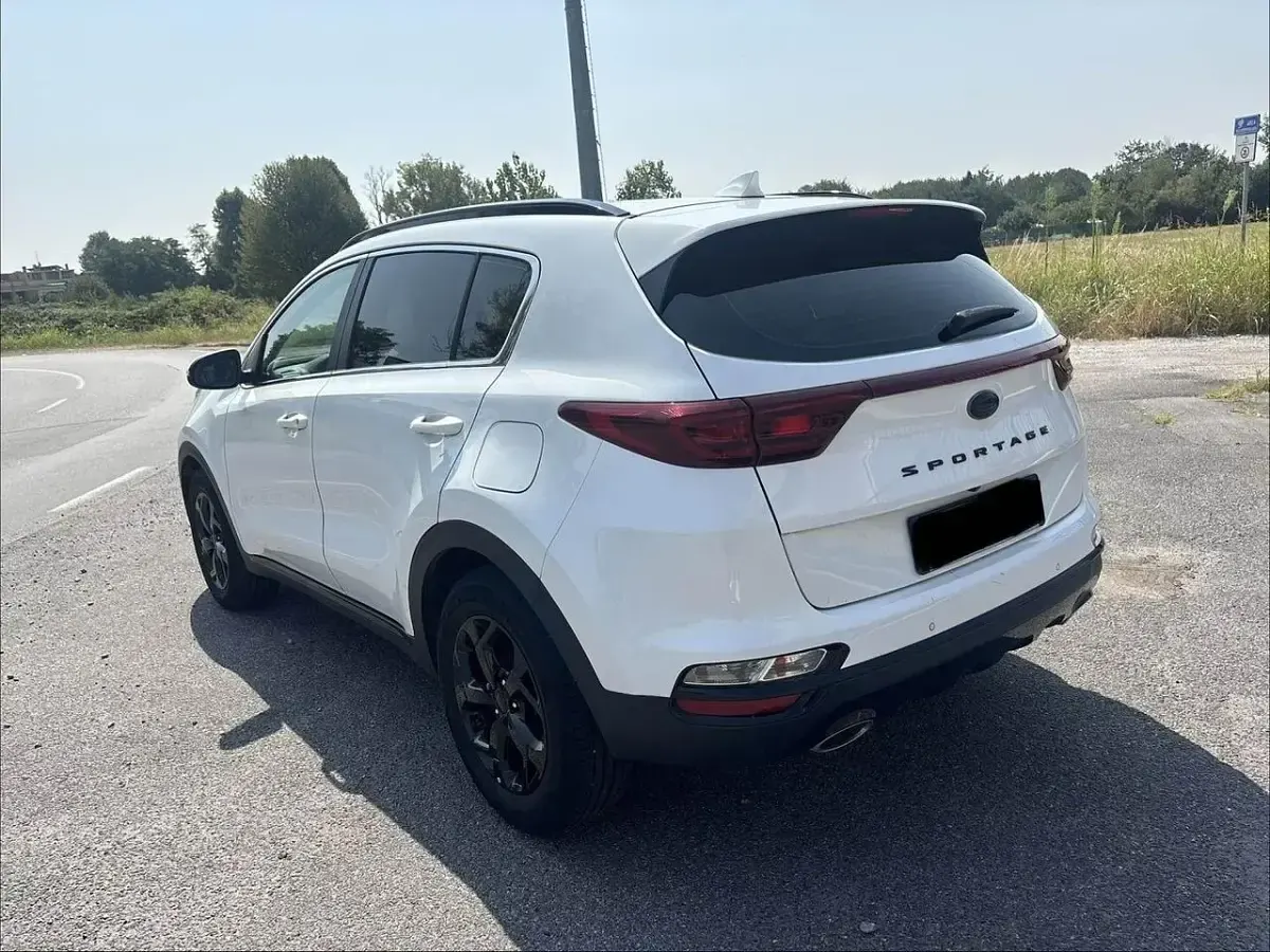 Usata Kia Sportage 136 CV (100 kW) 2021 Bianco SUV