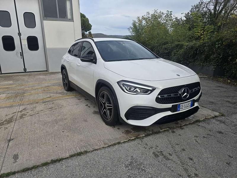 Usata Mercedes GLA200 Premium 150 CV (110 kW) 2021 SUV