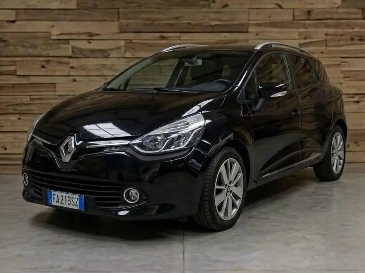 Usata Renault Clio 75 CV (55 kW) 2015 Nero Station wagon