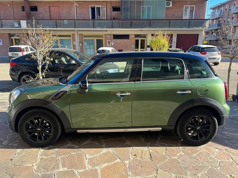 Usata Mini Countryman 112 CV (82 kW) 2016 Verde SUV