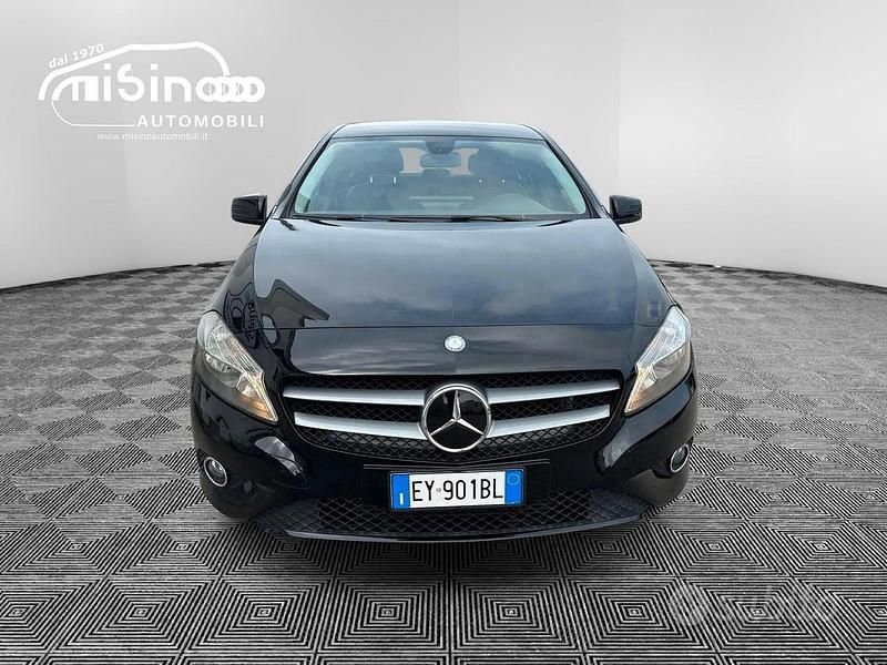 Usata Mercedes A180 Executive 109 CV (80 kW) 2015 Nero Berlina
