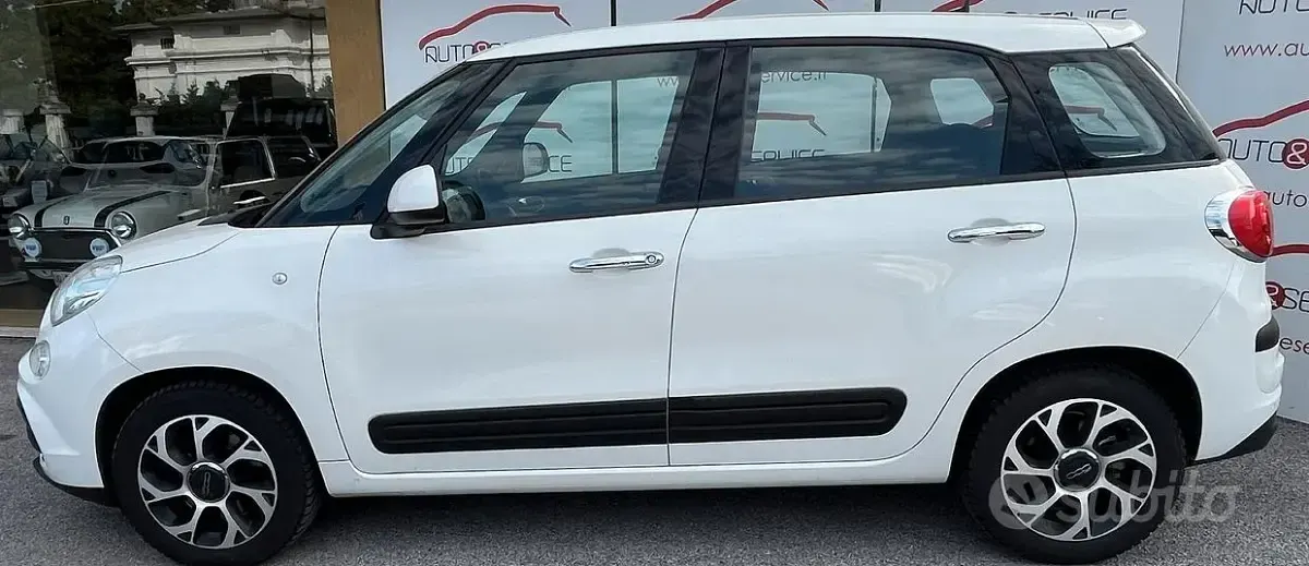 Usata Fiat 500L Business 120 CV (88 kW) 2020 Bianco Monovolume