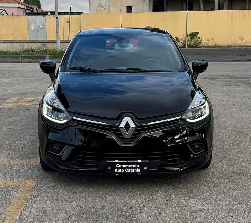 Usata 2019 Renault Clio IV Due volumi | 10.990 € (Buon prezzo) - Immagine 1/4