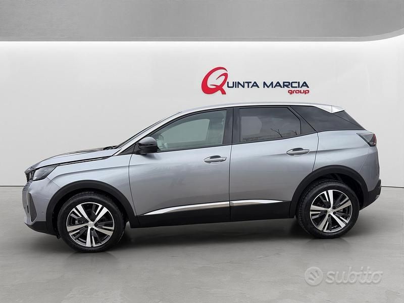 Usata Peugeot 3008 Allure 131 CV (96 kW) 2023 Grigio SUV