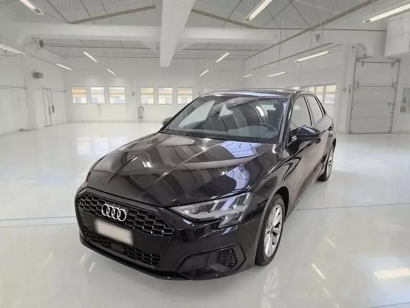 Usata Audi A3 Business 115 CV (84 kW) 2023 Berlina