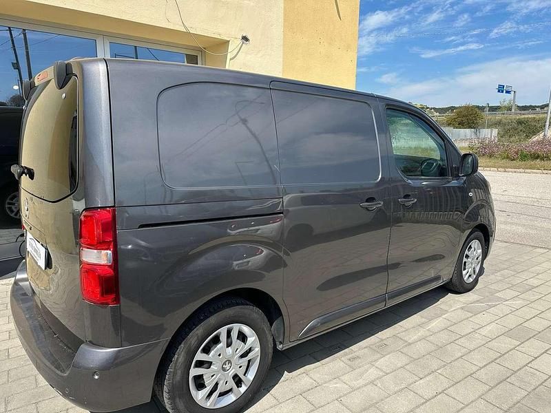 Usata Peugeot Expert 150 CV (110 kW) 2018 Grigio Furgone