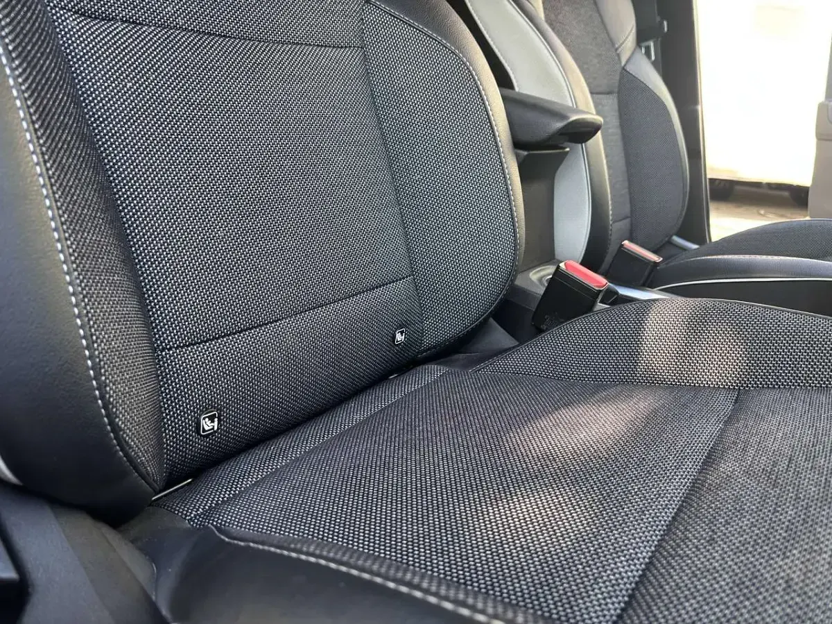 Usata Renault Captur Intens 101 CV (74 kW) 2022 Bianco SUV
