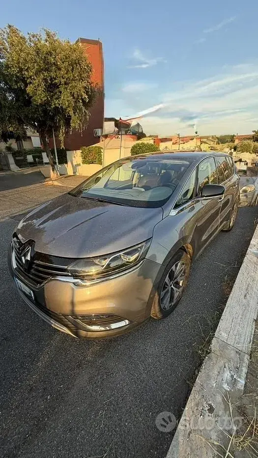 Usata Renault Espace Initiale Paris 160 CV (117 kW) 2015 Grigio Monovolume