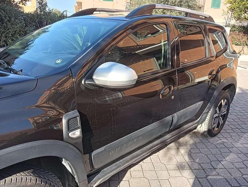 Usata Dacia Duster Prestige 101 CV (74 kW) 2022 SUV