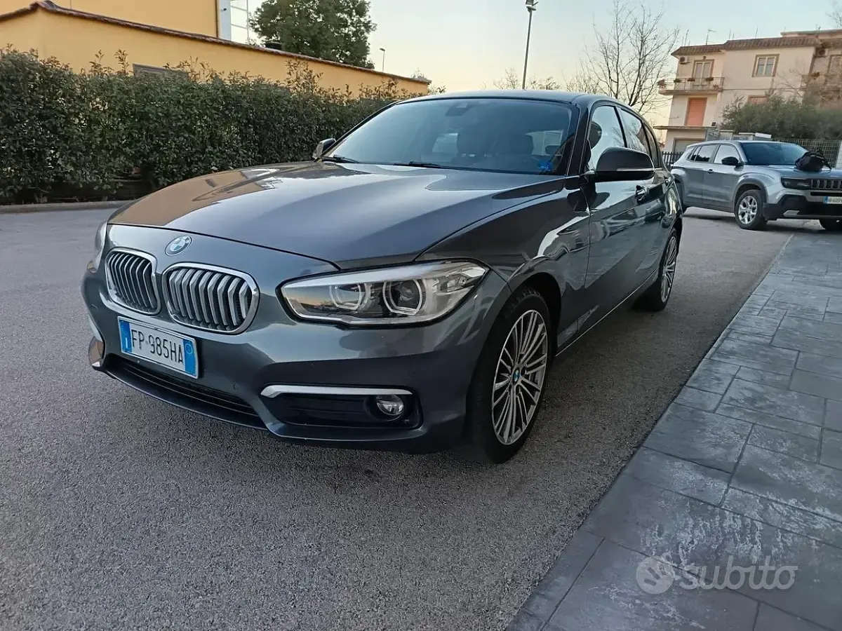 Usata BMW 116 Advantage 116 CV (85 kW) 2018 Grigio Utilitaria