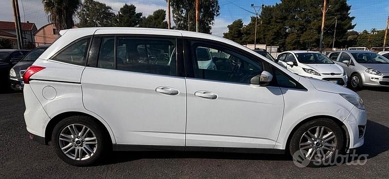 Usata Ford C-MAX Titanium 120 CV (88 kW) 2015 Bianco Monovolume