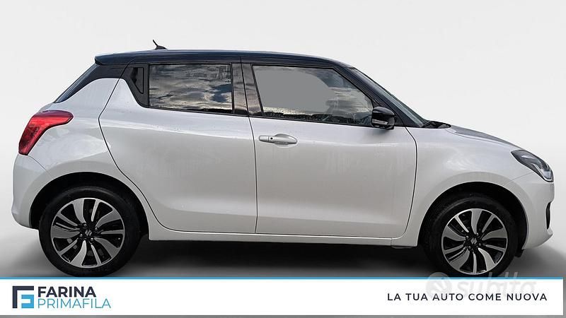 Usata Suzuki Swift 90 CV (66 kW) 2019 Bianco tetto nero Utilitaria