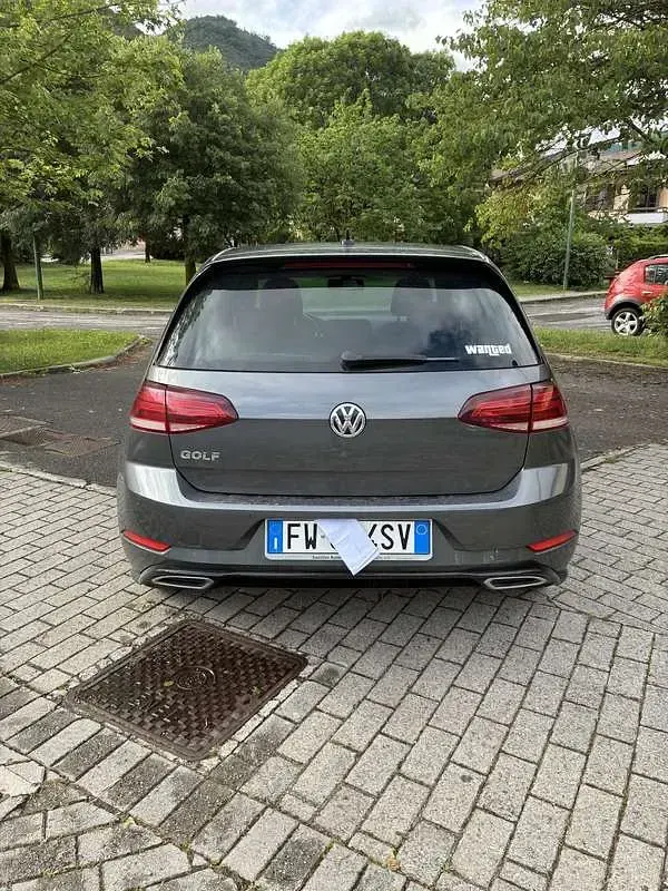 Usata VW Golf VII GTD 116 CV (85 kW) 2019 Grigio Berlina