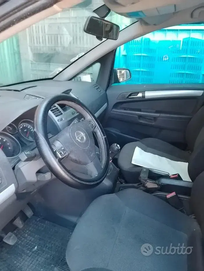 Gebraucht Opel Zafira Eco 97 PS (71 kW) 2006 Schwarz Van / Kleinbus