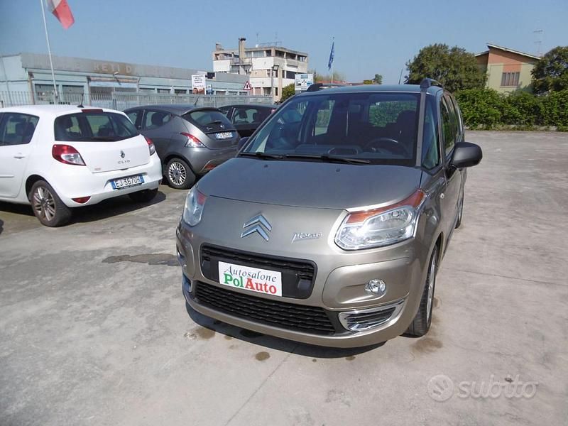 Usata Citroën C3 Picasso Exclusive 120 CV (88 kW) 2010 Oro Monovolume