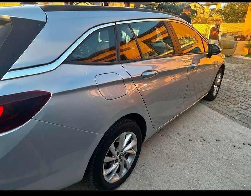 Usata Opel Astra 110 CV (80 kW) 2019 Station wagon