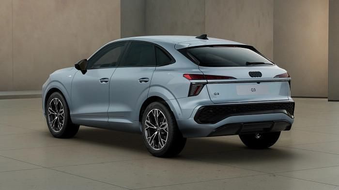 Nuova Audi A7 150 CV (110 kW) 2026 Grigio Berlina