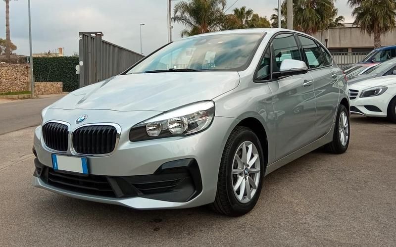 Usata BMW 216 Active Tourer Advantage 116 CV (85 kW) 2018 Argento Monovolume