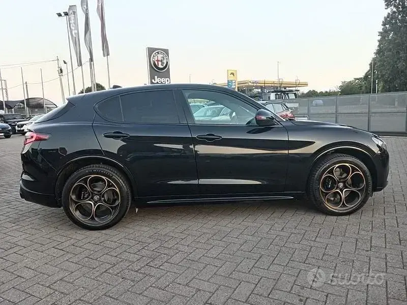 Nuova Alfa Romeo Stelvio 280 CV (205 kW) 2025 Nero SUV