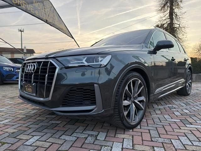 Usata Audi Q7 Sport 286 CV (210 kW) 2020 Grigio scuro SUV