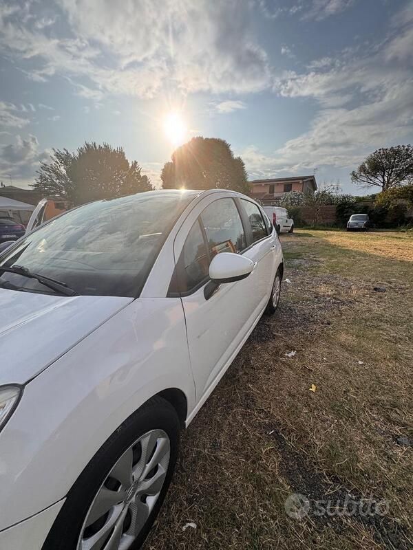 Usata Citroën C3 60 CV (44 kW) 2011 Bianco Utilitaria