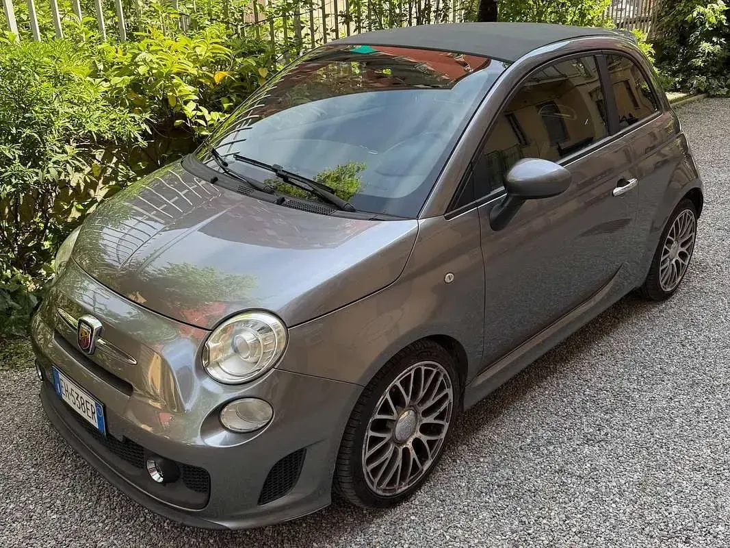 Usata Abarth 500C Custom 140 CV (102 kW) 2012 Grigio Cabrio