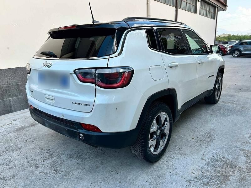 Usata Jeep Compass 140 CV (102 kW) 2018 Bianco SUV