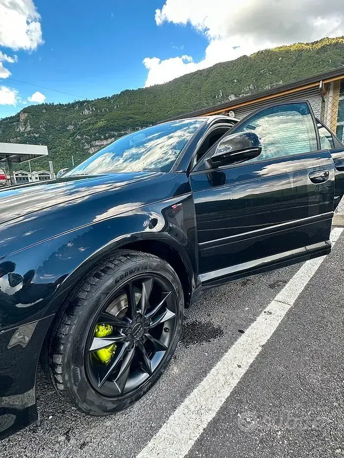 Usata Audi A3 Ambiente 140 CV (102 kW) 2010 Nero Utilitaria