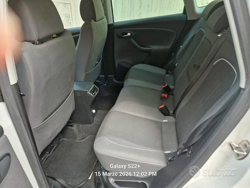 Usata Seat Altea XL 105 CV (77 kW) 2015 Bianco Monovolume