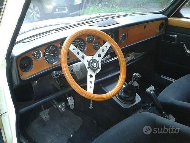 Usata Triumph Dolomite 1970 Bianco Berlina