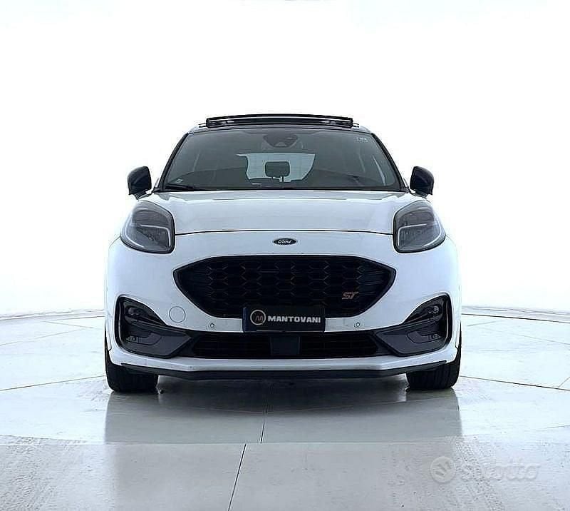 Second-hand Ford Puma ST 160 CP (117 kW) 2024 Alb SUV