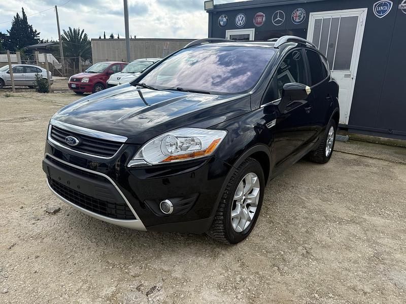 Nero Usata 2010 Ford Kuga Titanium SUV | 6600 € (Buon prezzo) - Immagine 1/4