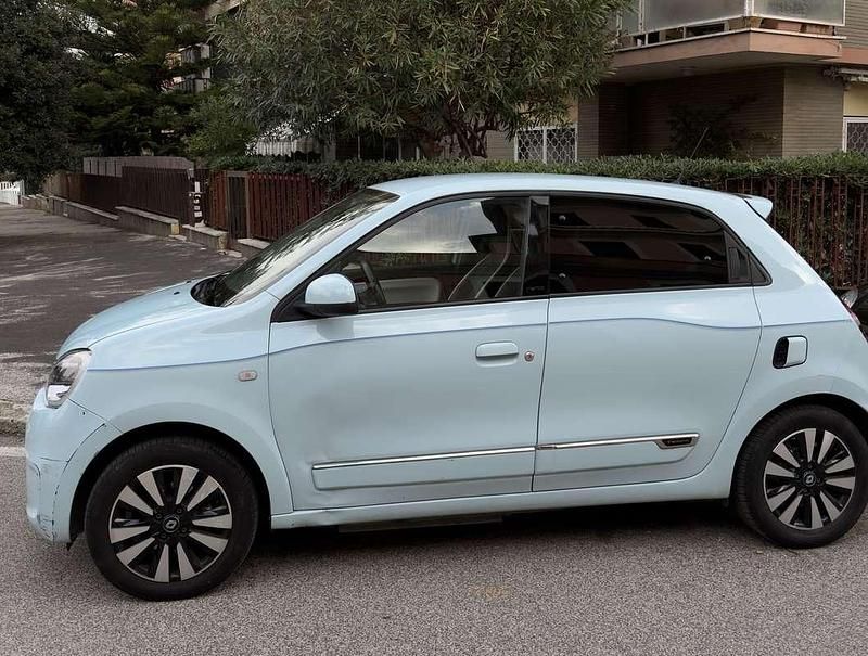 Usata Renault Twingo Zen 66 kW (90 CV) 2020 Utilitaria