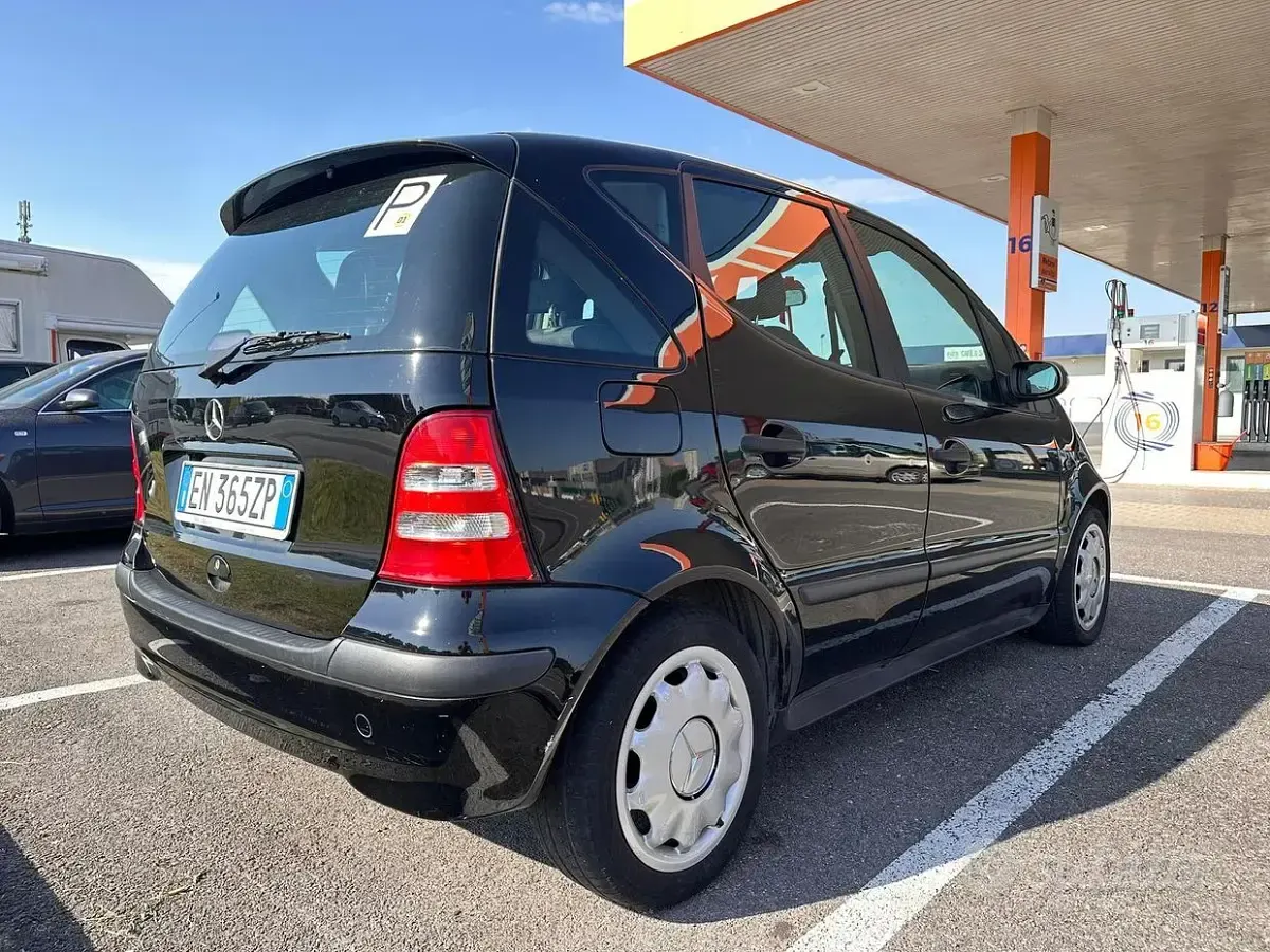 Usata Mercedes A170 95 CV (69 kW) 2004 Berlina