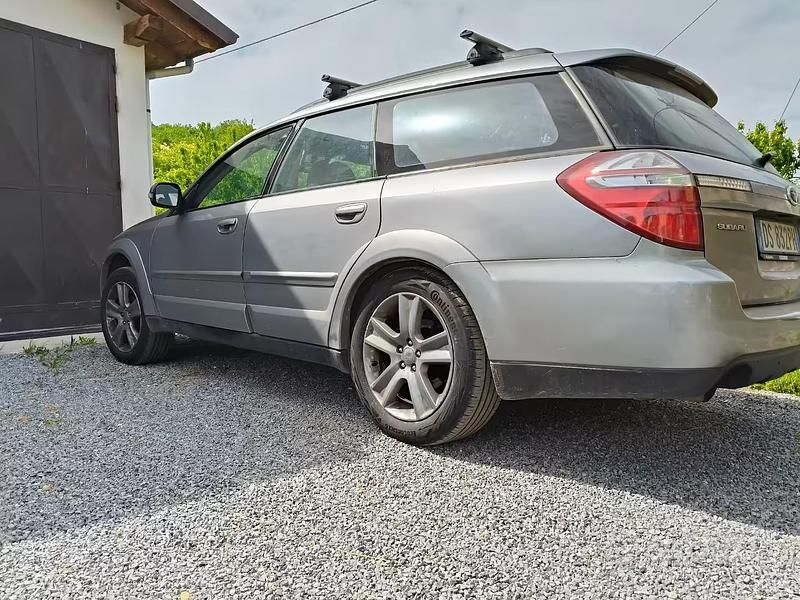 Usata Subaru Outback 173 CV (127 kW) 2008 Station wagon