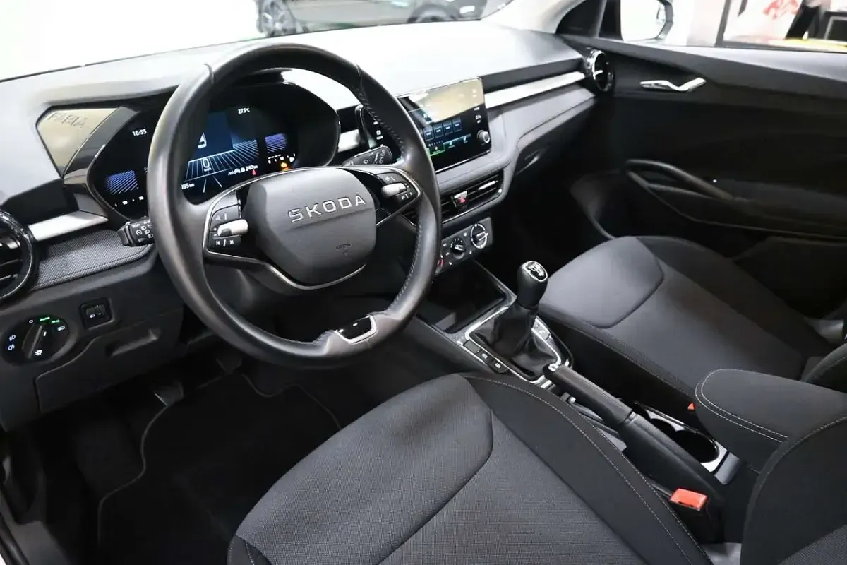 Usata Skoda Fabia 80 CV (58 kW) 2025 Grigio Utilitaria