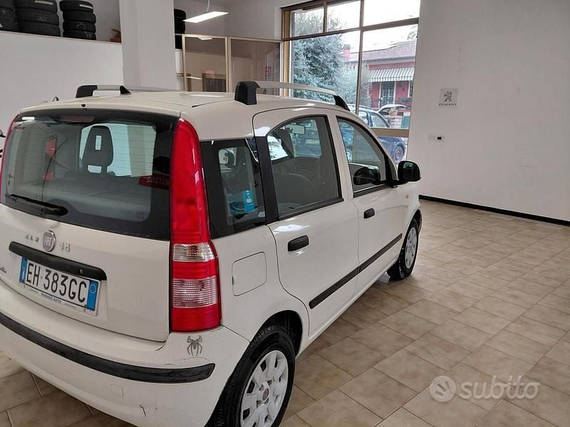 Usata Fiat Panda 69 CV (50 kW) 2011 Bianco Utilitaria