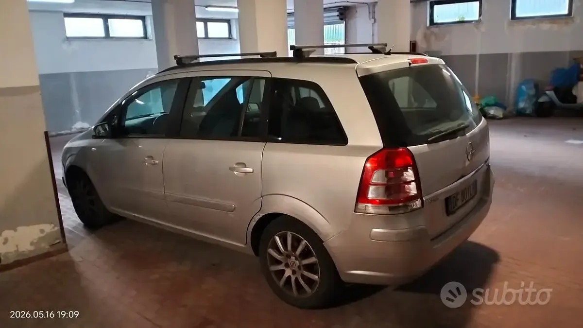 Occasion Opel Zafira 120 ch (88 kW) 2007 Gris Monospace