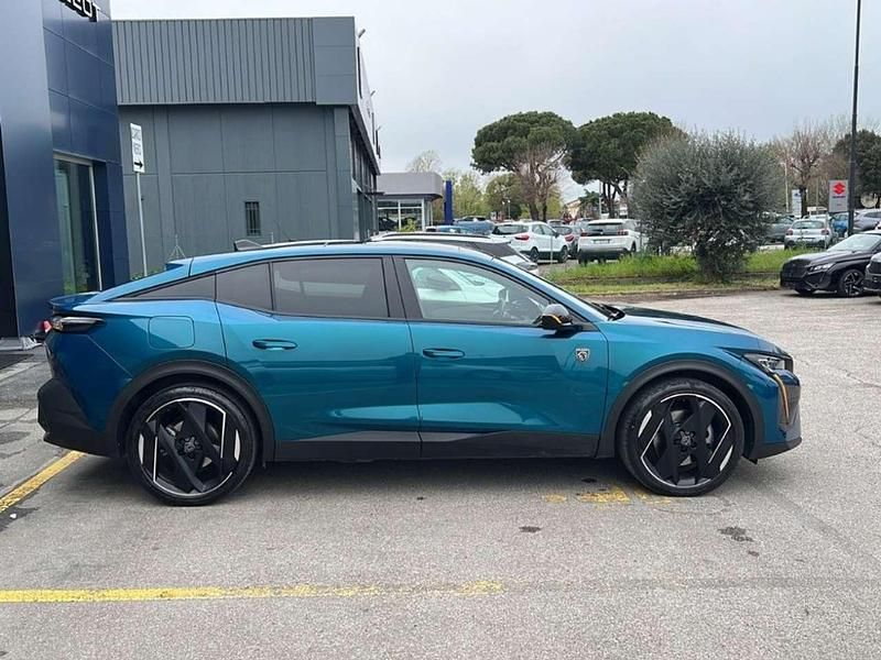 Usata Peugeot 408 GT 179 CV (131 kW) 2023 Blu vertigo SUV