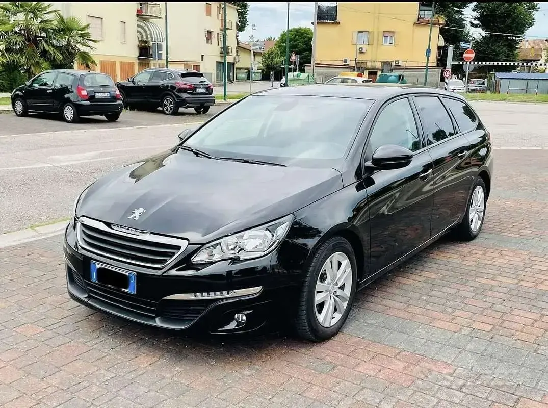Usata Peugeot 308 SW Business-Line 114 CV (83 kW) 2017 Station wagon