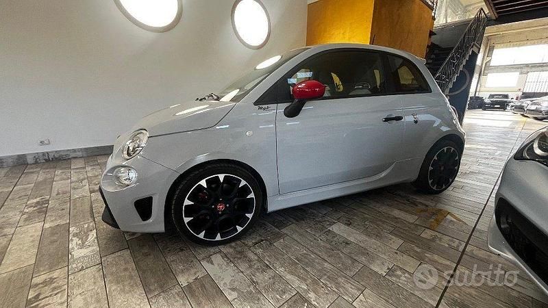 Usata Abarth 500 Custom 135 CV (99 kW) 2014 Grigio Utilitaria