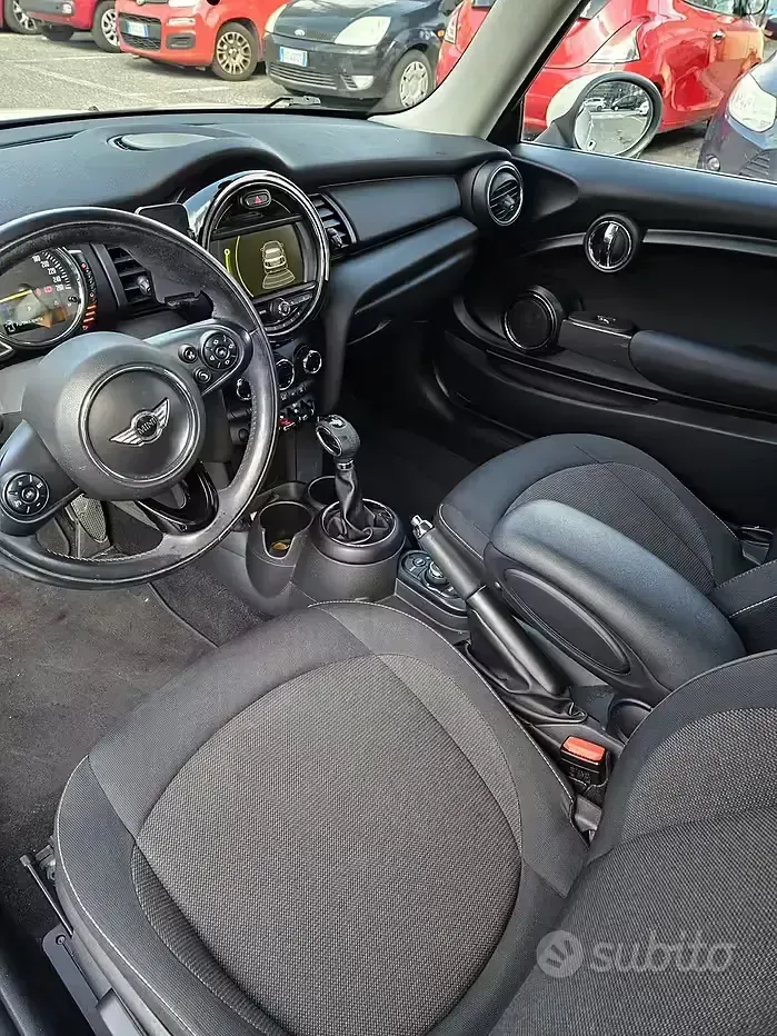 Usata Mini ONE 102 CV (75 kW) 2014 Bianco Utilitaria